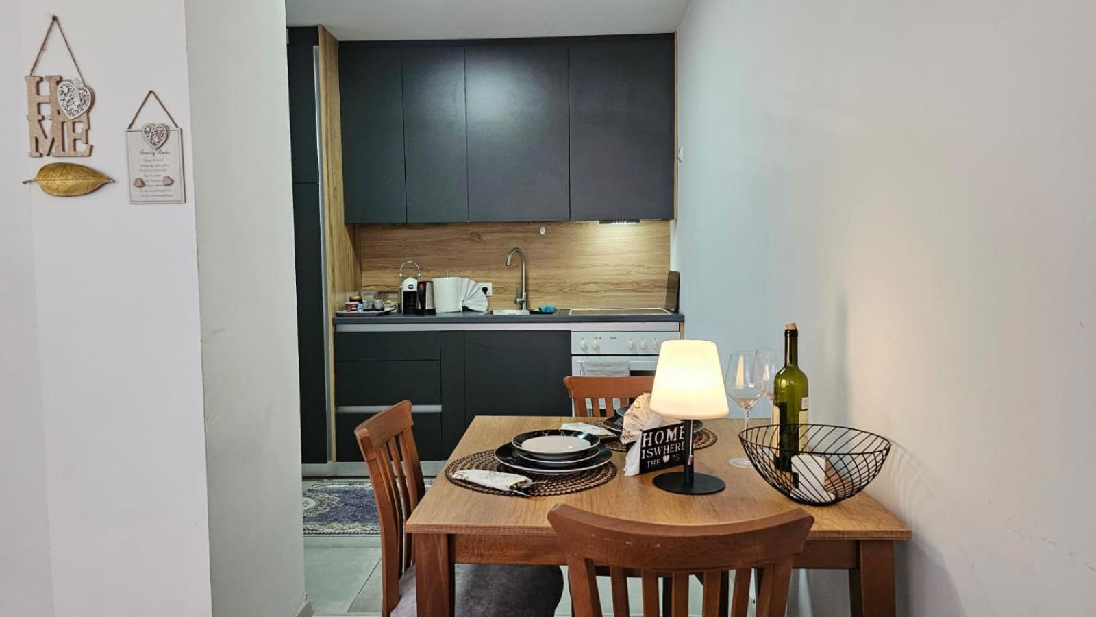 Superb 1 Bedroom In The Best Zone Of The City. Ferizaj Zewnętrze zdjęcie